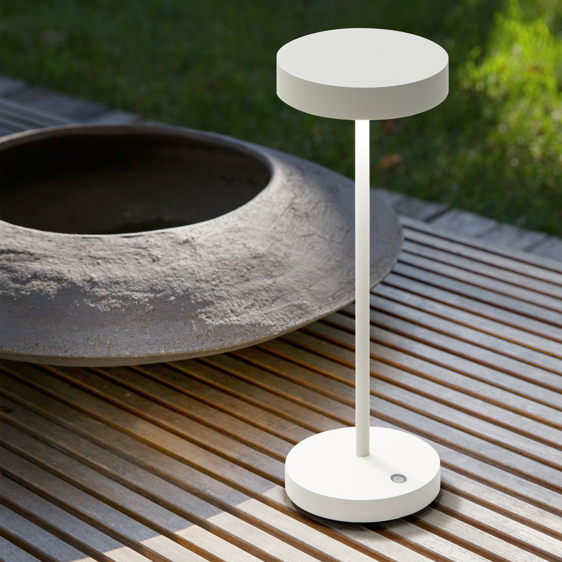 Lampada Outdoor Toffee da tavolo ideal lux