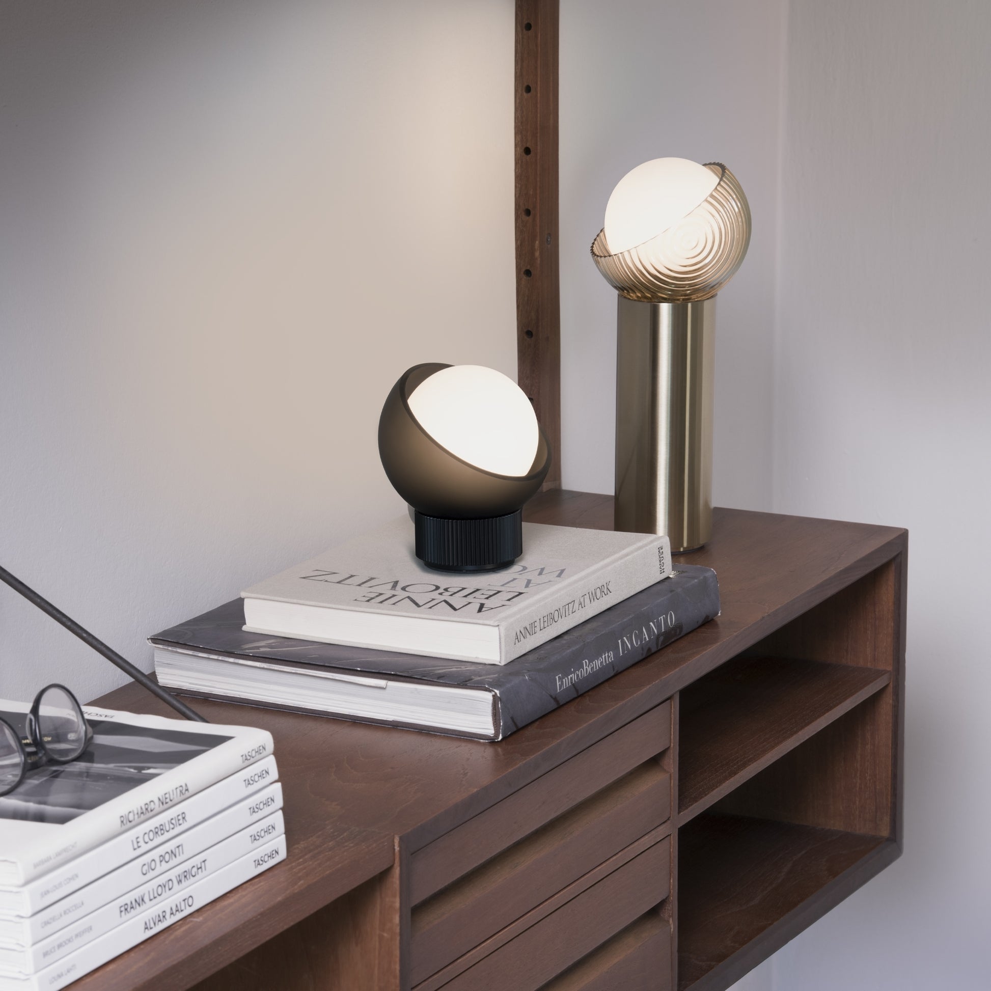 Lampada da Tavolo Bloom grande ideal lux è una abat jour
