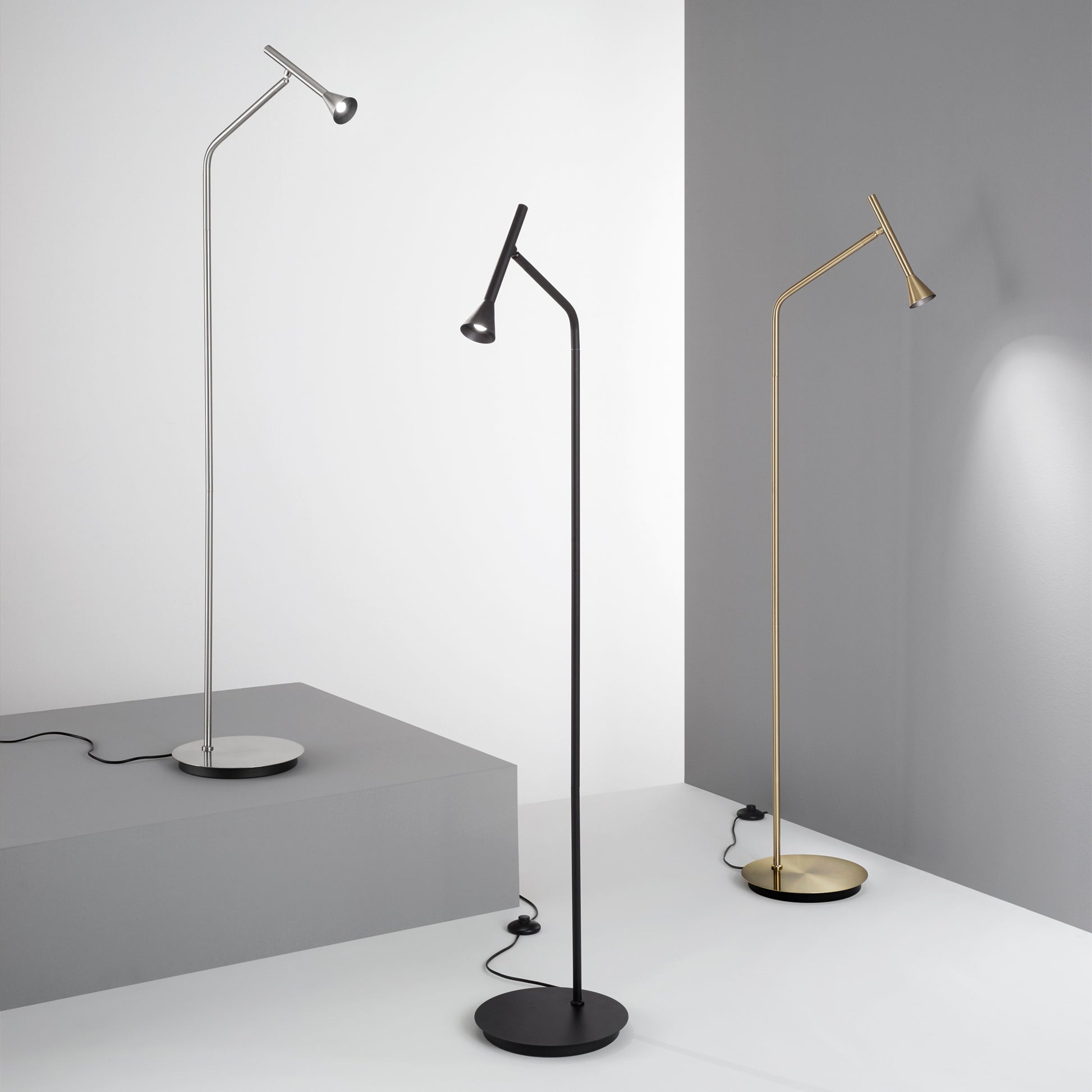 Lampada da terra Diesis ideal lux piantana 