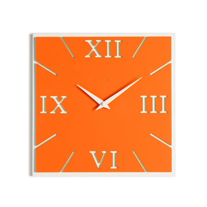 CLASSY CLOCK orologio da parete in legno verniciato