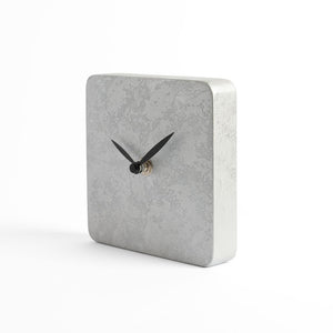 SILVER CLOCK Orologio in legno verniciatura materica