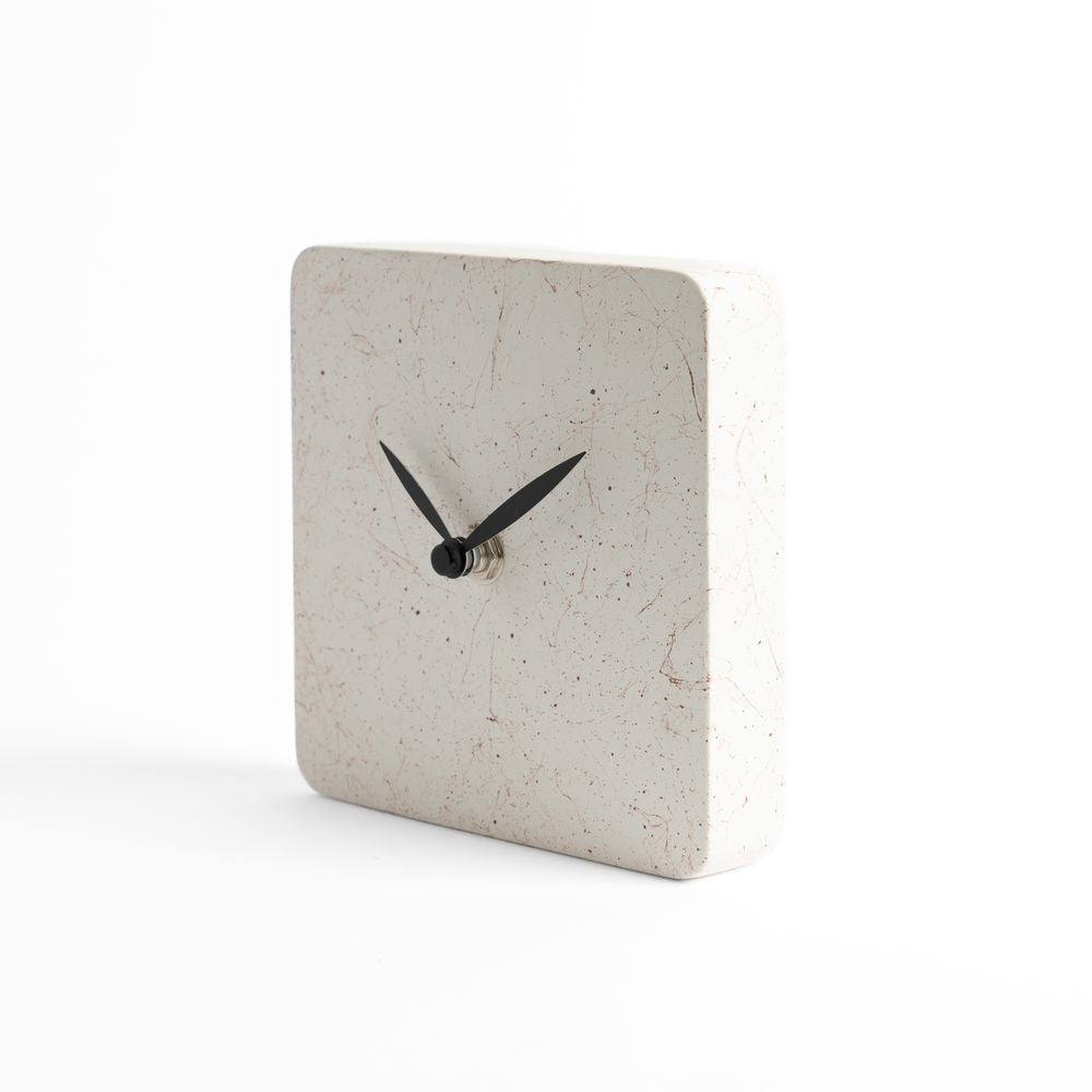 MARBLE CLOCK Orologio d'appoggio effetto marmo