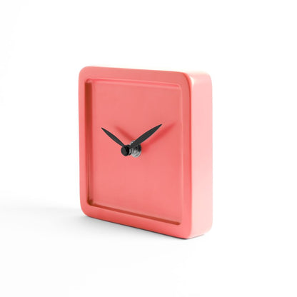 NATTY CLOCK orologio d'appoggio in legno verniciato