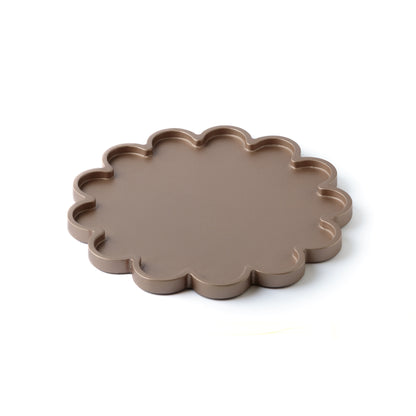 Svuotatasche Flower metallizzato in legno verniciato 